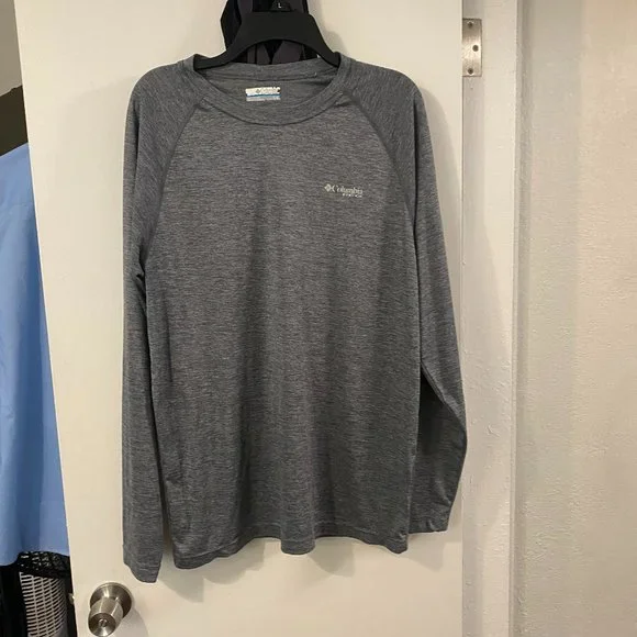 PFG Columbia Long Sleeve - Size Large - Picture 2 of 4